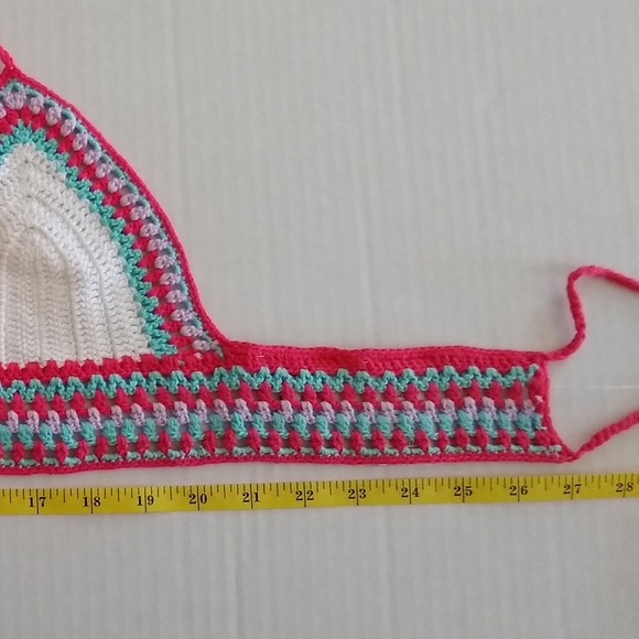 NWOT Crochet Halter / Crop Top Small Boho, Festival, Retro - Picture 6 of 6